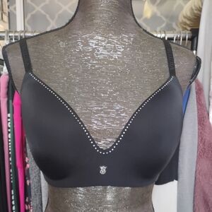 VICTORIA SECRET T-SHIRT LIGHTLY LINED WIRELESS BRA 36D